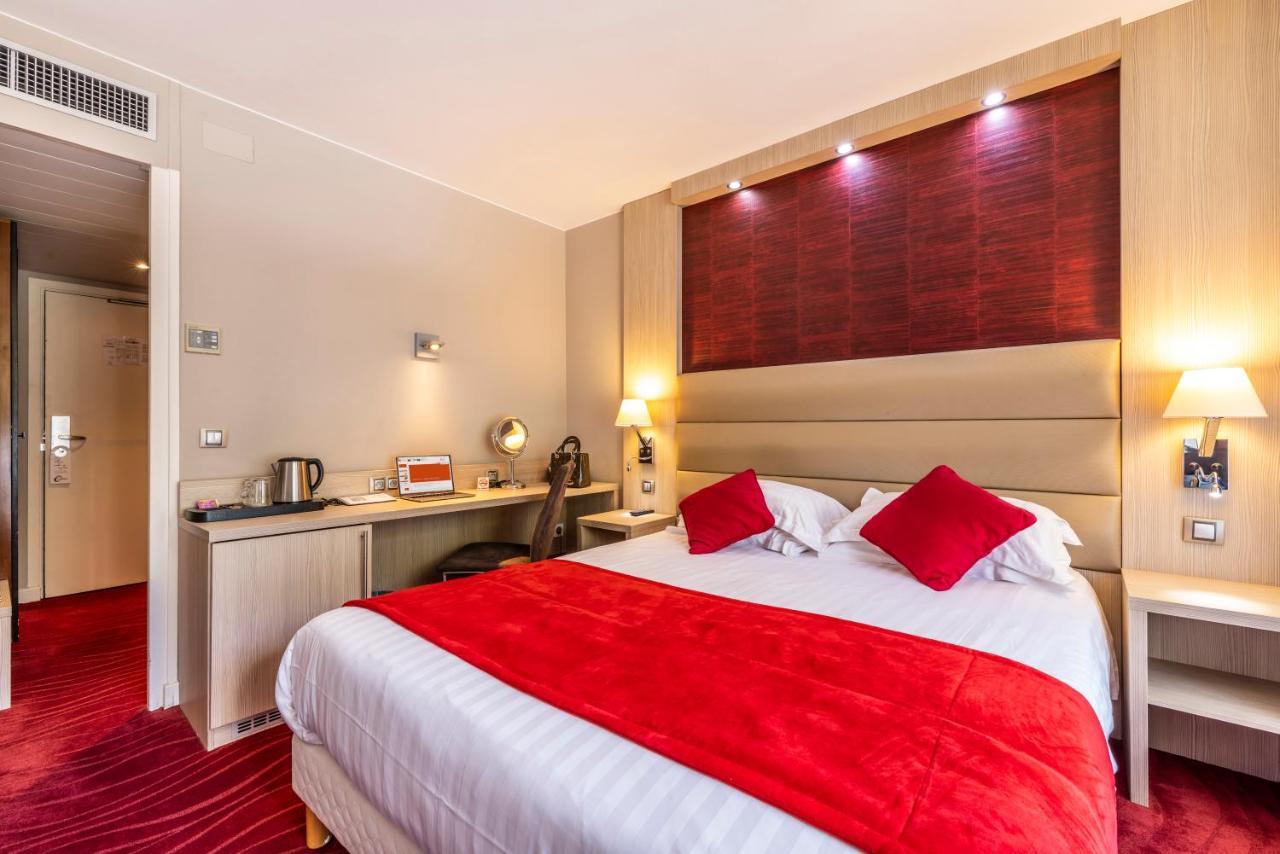 Hotel Les Trois Roses, Meylan Grenoble Bagian luar foto