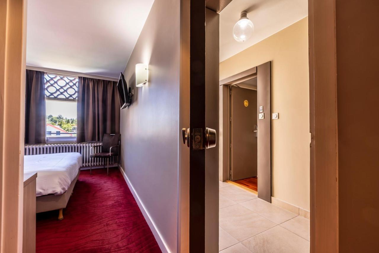Hotel Les Trois Roses, Meylan Grenoble Bagian luar foto