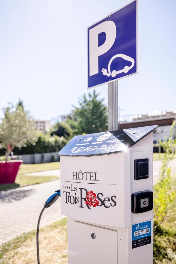 Hotel Les Trois Roses, Meylan Grenoble Bagian luar foto