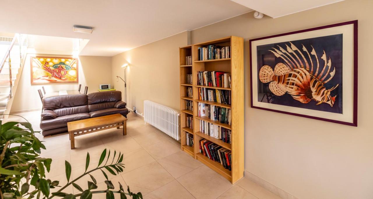 Hotel Les Trois Roses, Meylan Grenoble Bagian luar foto