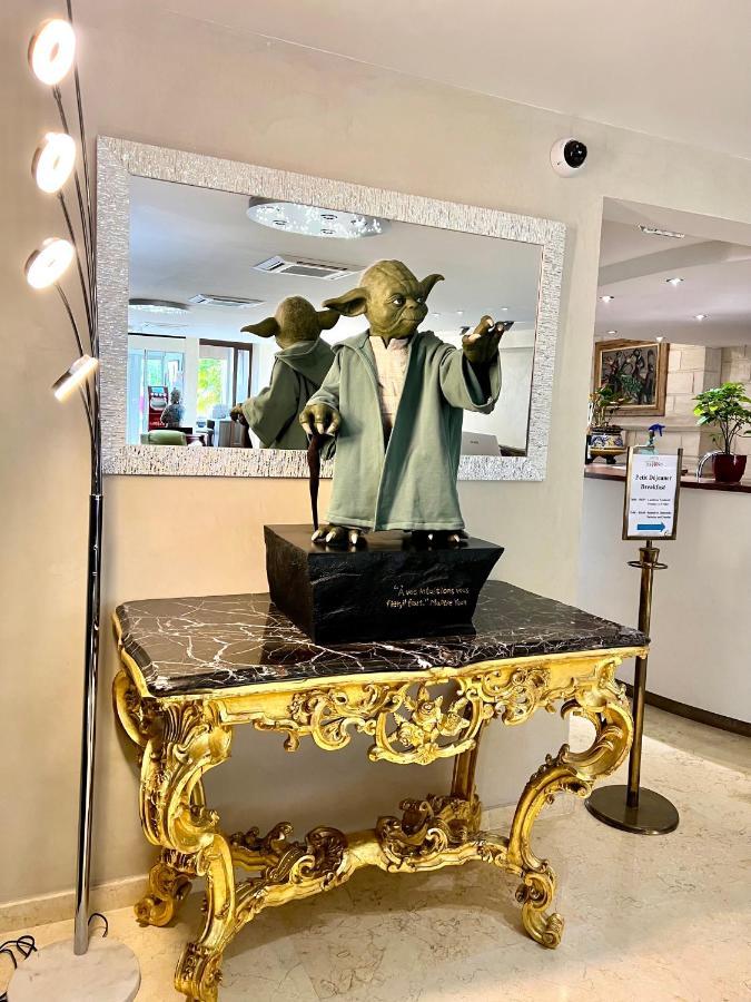 Hotel Les Trois Roses, Meylan Grenoble Bagian luar foto