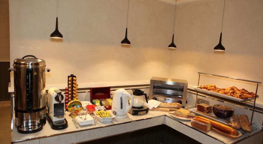 Hotel Les Trois Roses, Meylan Grenoble Bagian luar foto